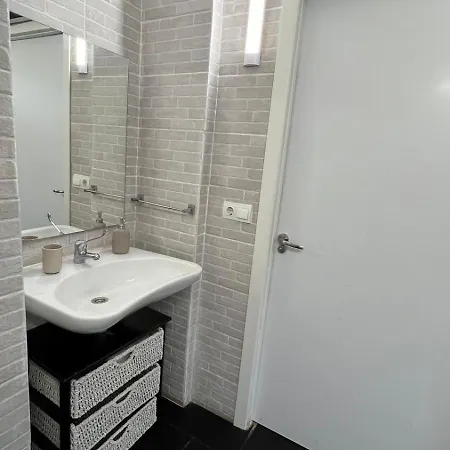 Twin Pines Camino Norte * Arzúa