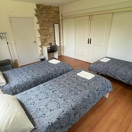 Twin Pines Camino Norte Arzúa