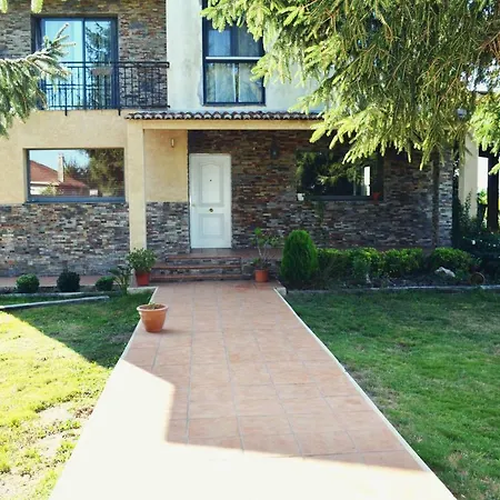 Kwatera prywatna Twin Pines Camino Norte *